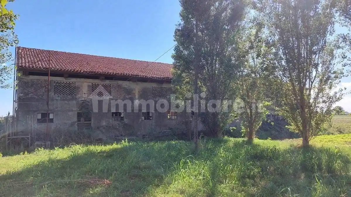 Rustico - Casale in vendita a Cavarzere