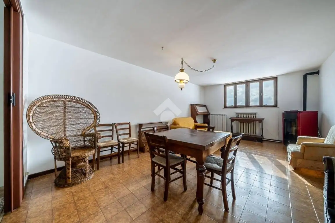 Trilocale Località Campolevà, Bosco Chiesanuova - foto 5