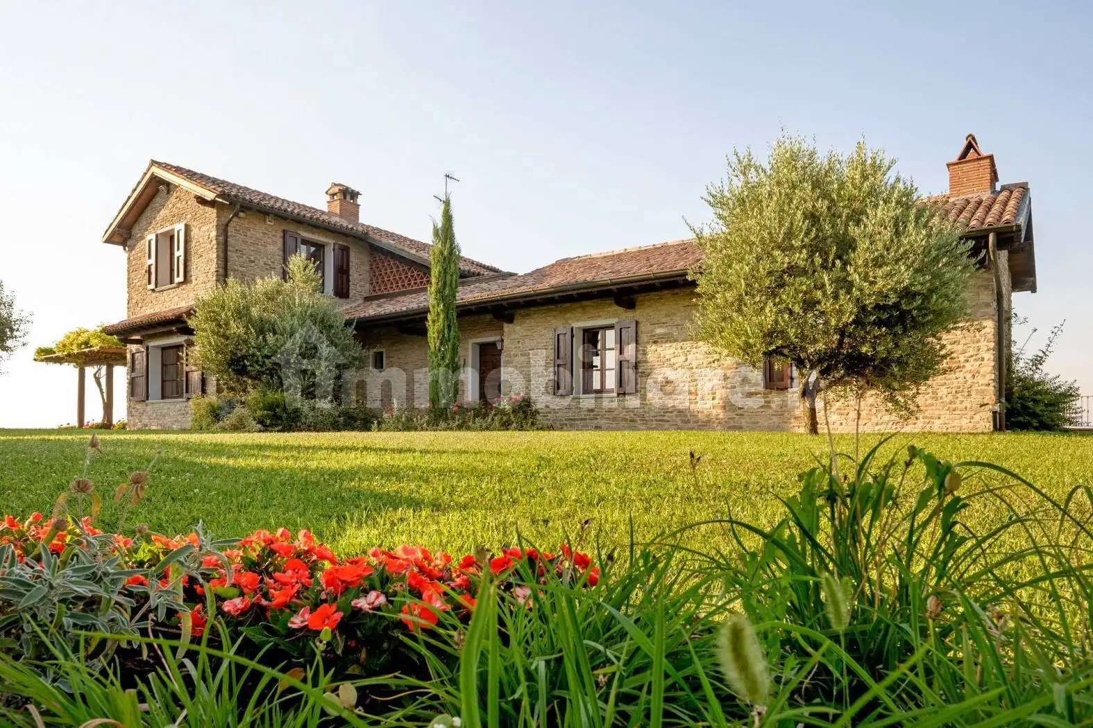 Rustico - Casale in vendita a Montù Beccaria