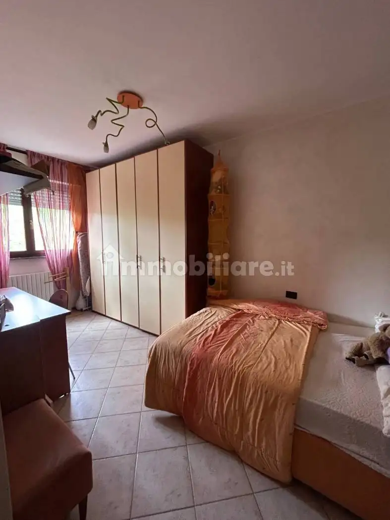 Trilocale via del Roncaccio, Casorate Sempione - foto 5