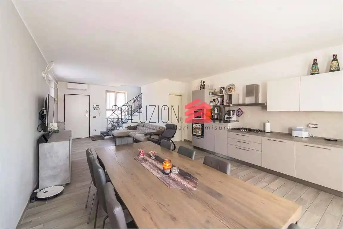 Villetta a schiera - foto 2