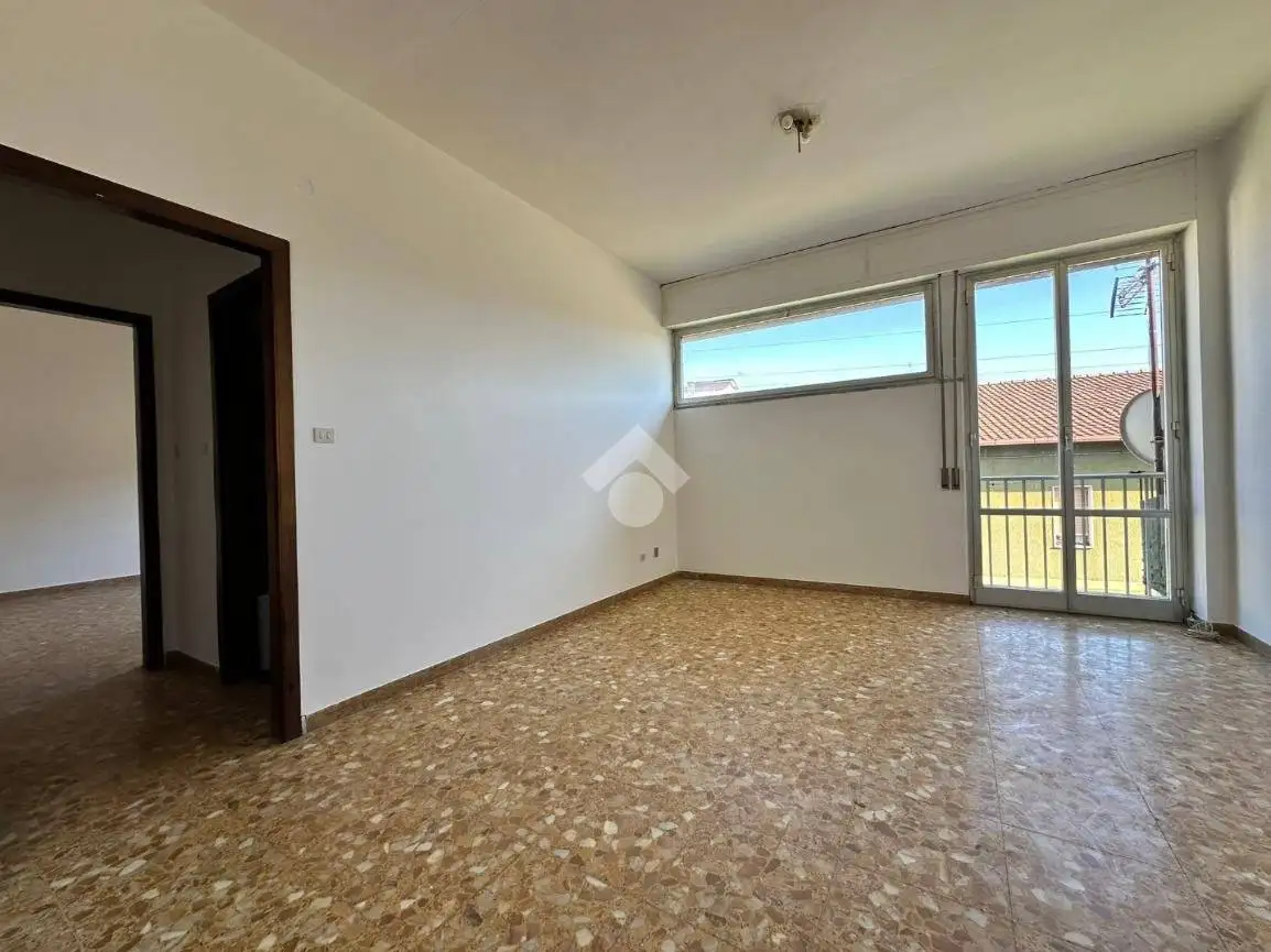 Trilocale via Giuseppe Verdi 5, Ceparana Carpena, Bolano - foto 4