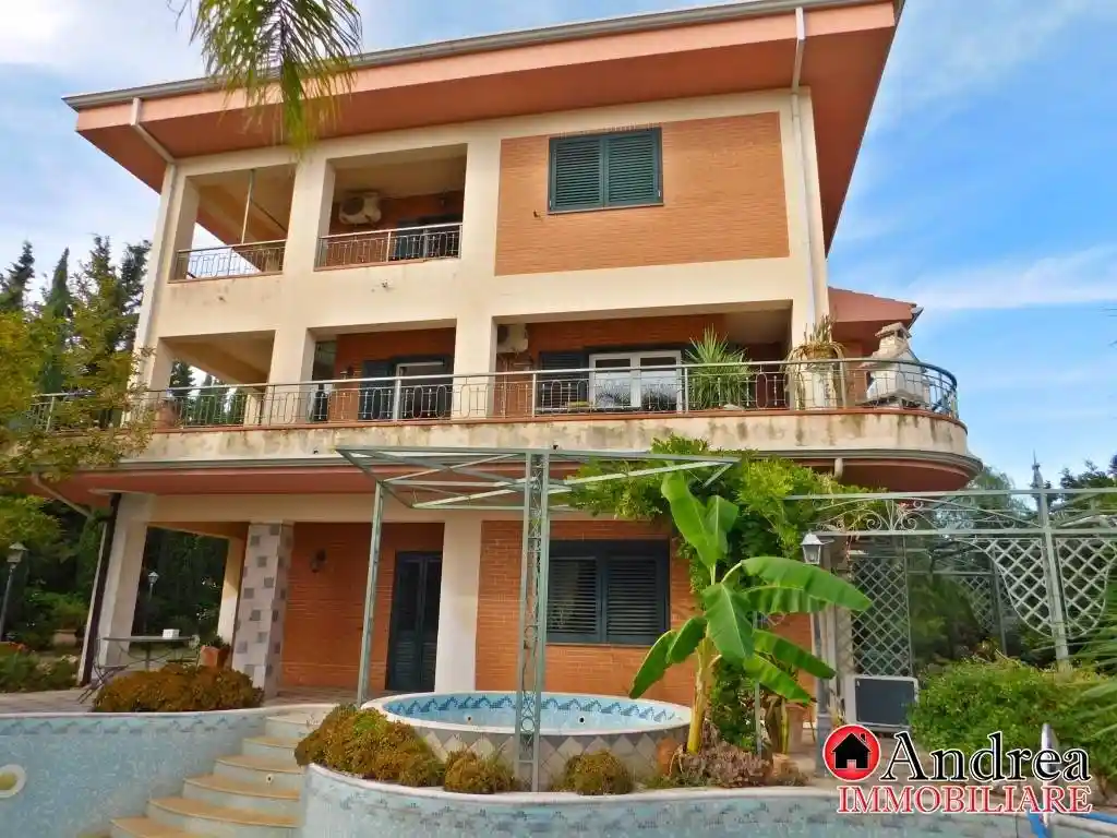 Villa unifamiliare via Sibari, Marcellina, Santa Maria del Cedro - foto 2