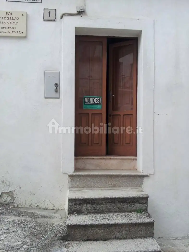 Casa indipendente in vendita a Bovino