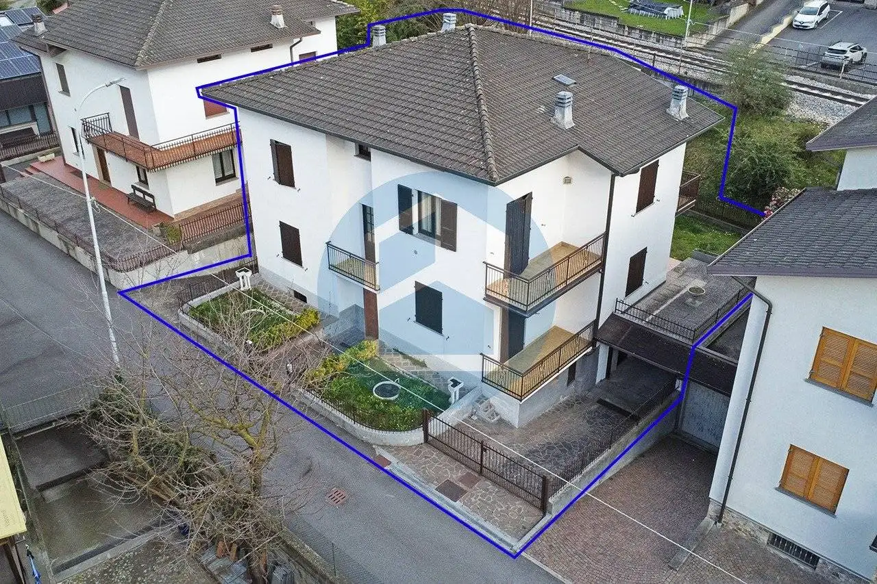 Villa in vendita a Ceto