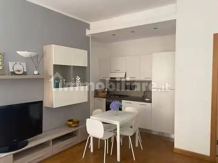 Appartamento in affitto a Napoli