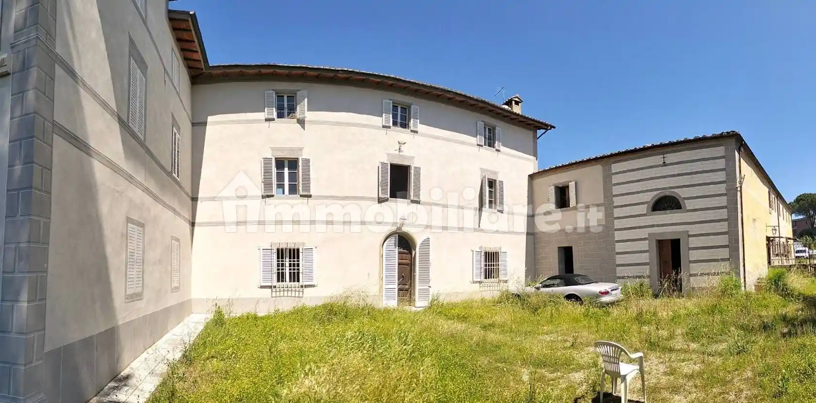 Villa in vendita a Castelnuovo Berardenga