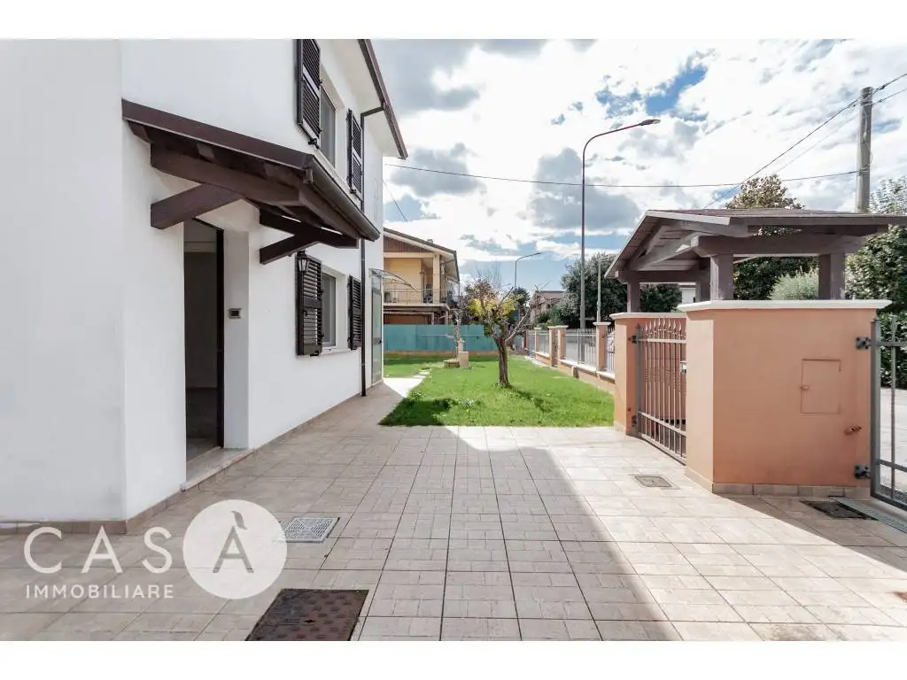 Casa indipendente in vendita a Gatteo