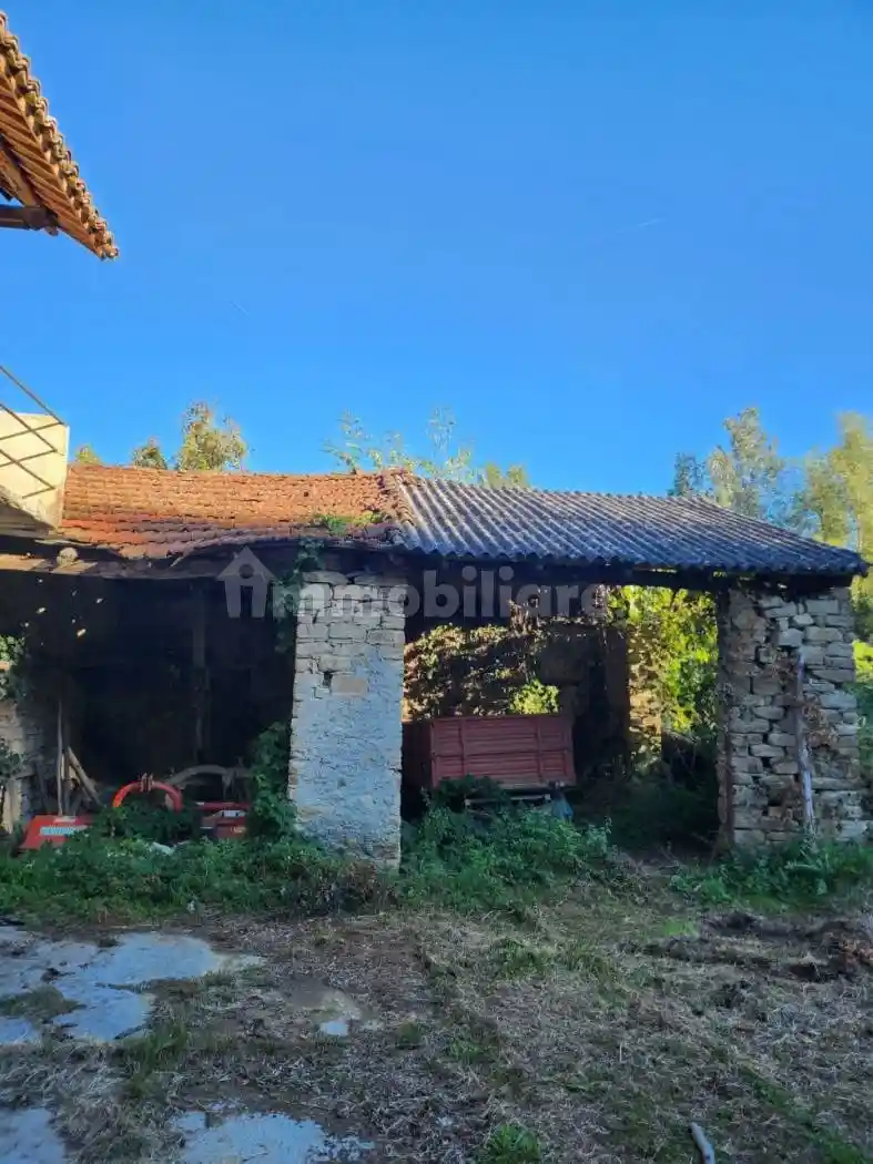 Casale, da ristrutturare, 1000 m², Monastero Bormida - foto 5