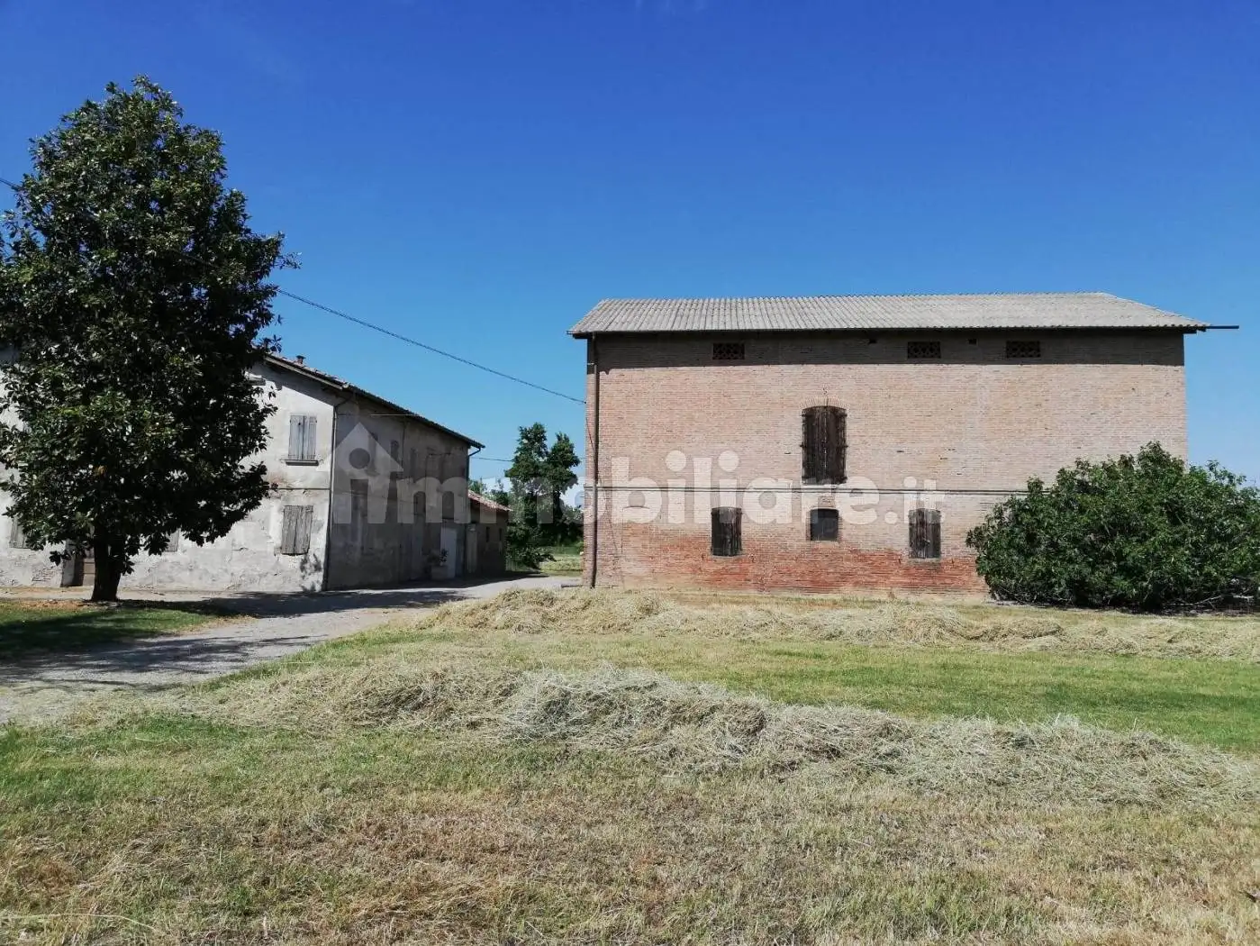 Villa in vendita a Campagnola Emilia