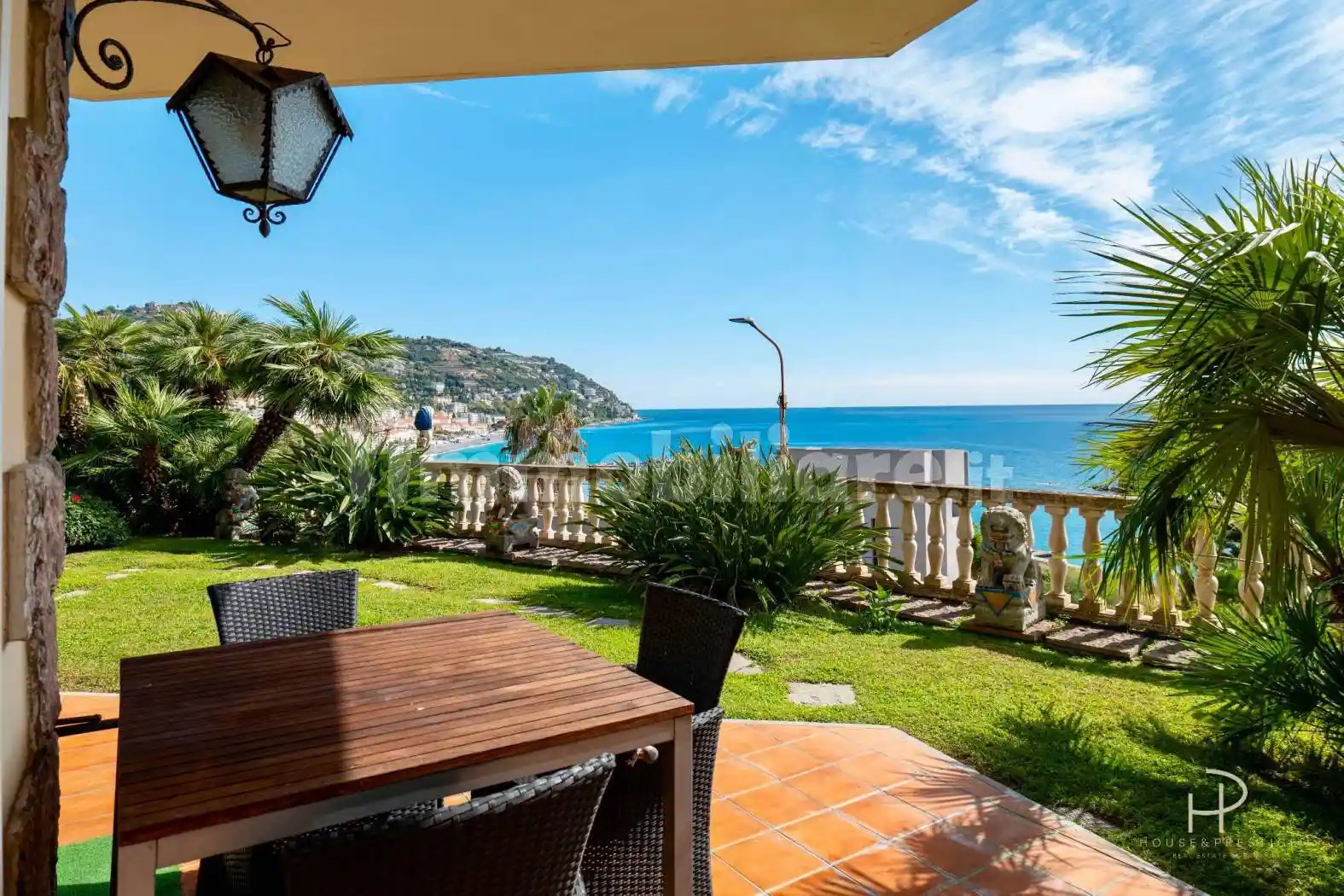 Appartamento in vendita a Ospedaletti