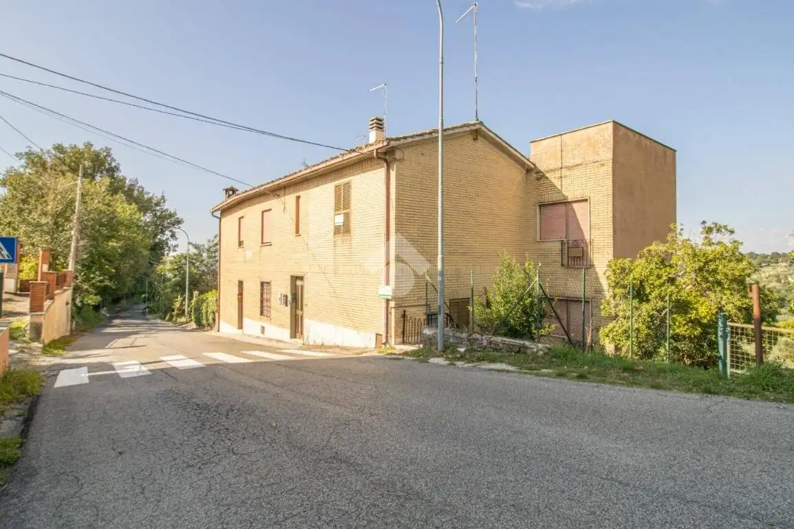 Casa indipendente in vendita a Forano