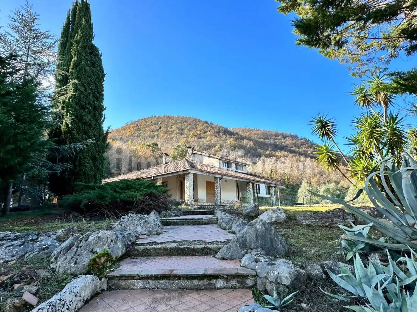 Villa in vendita a San Giorgio a Liri