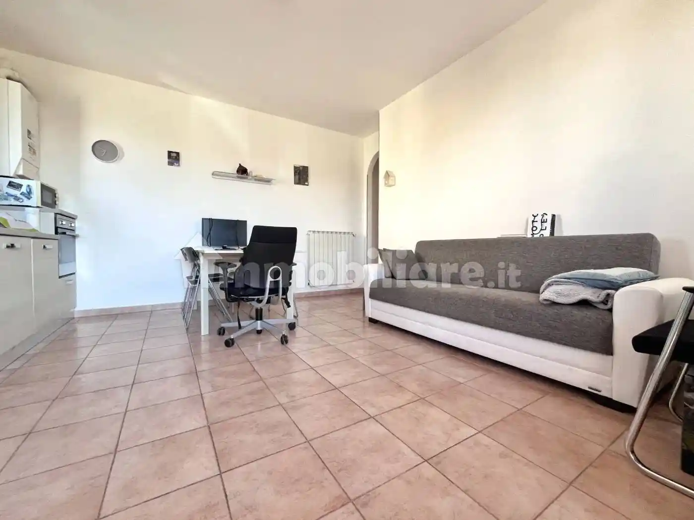 Trilocale piazza Padre Ernesto Balducci 8, Montecastello, Treggiaia, I Fabbri, Pontedera - foto 2