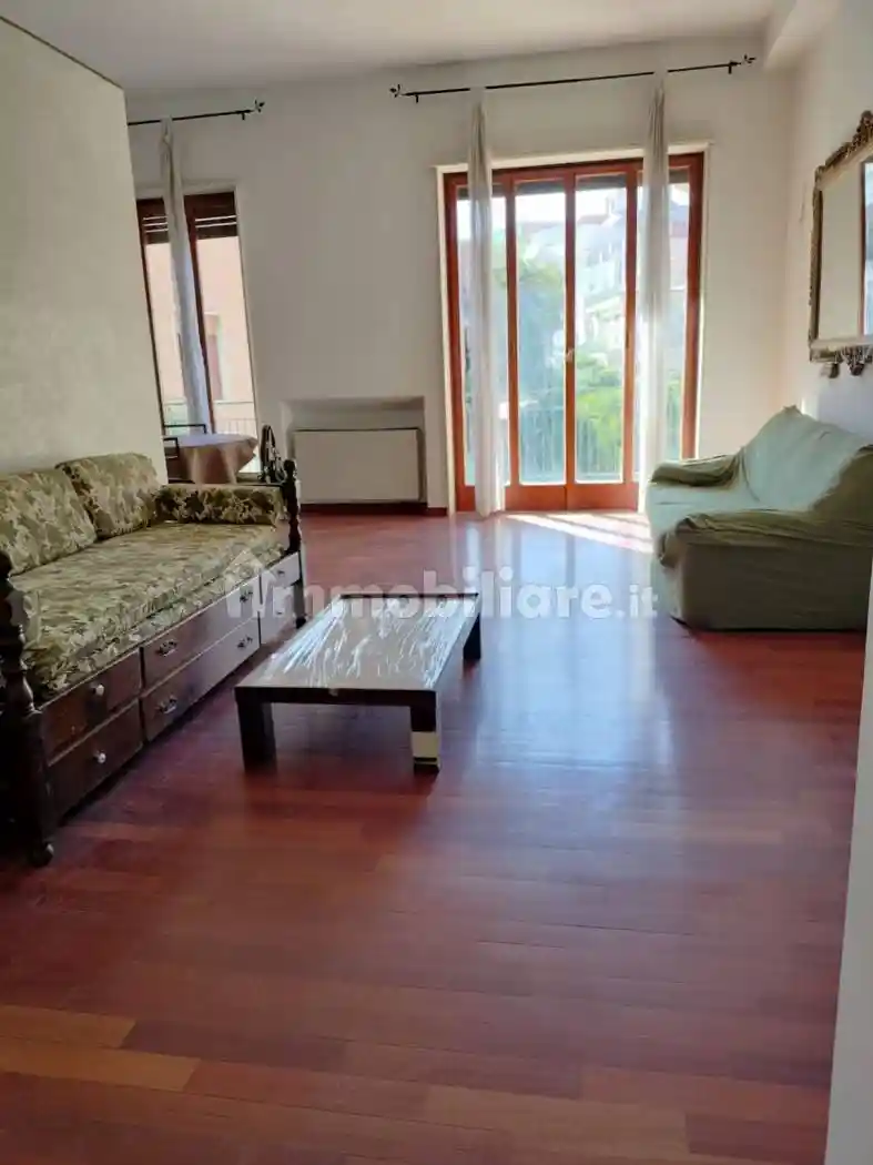 Trilocale via Monte di Dio 25, Santa Lucia, Napoli - foto 2