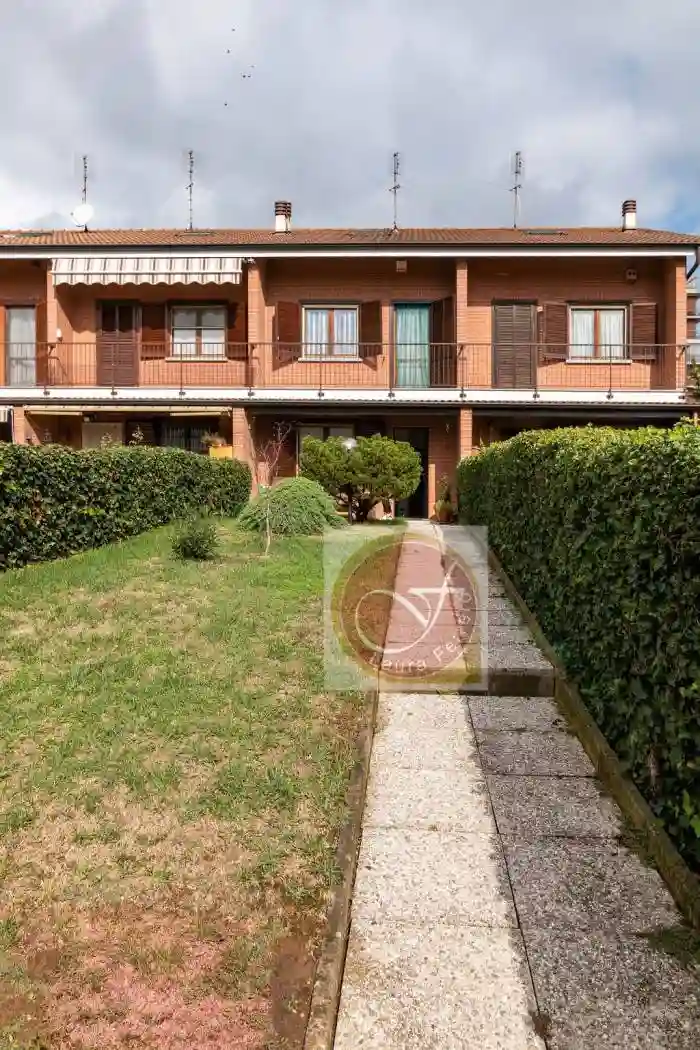 Villetta a schiera - foto 2