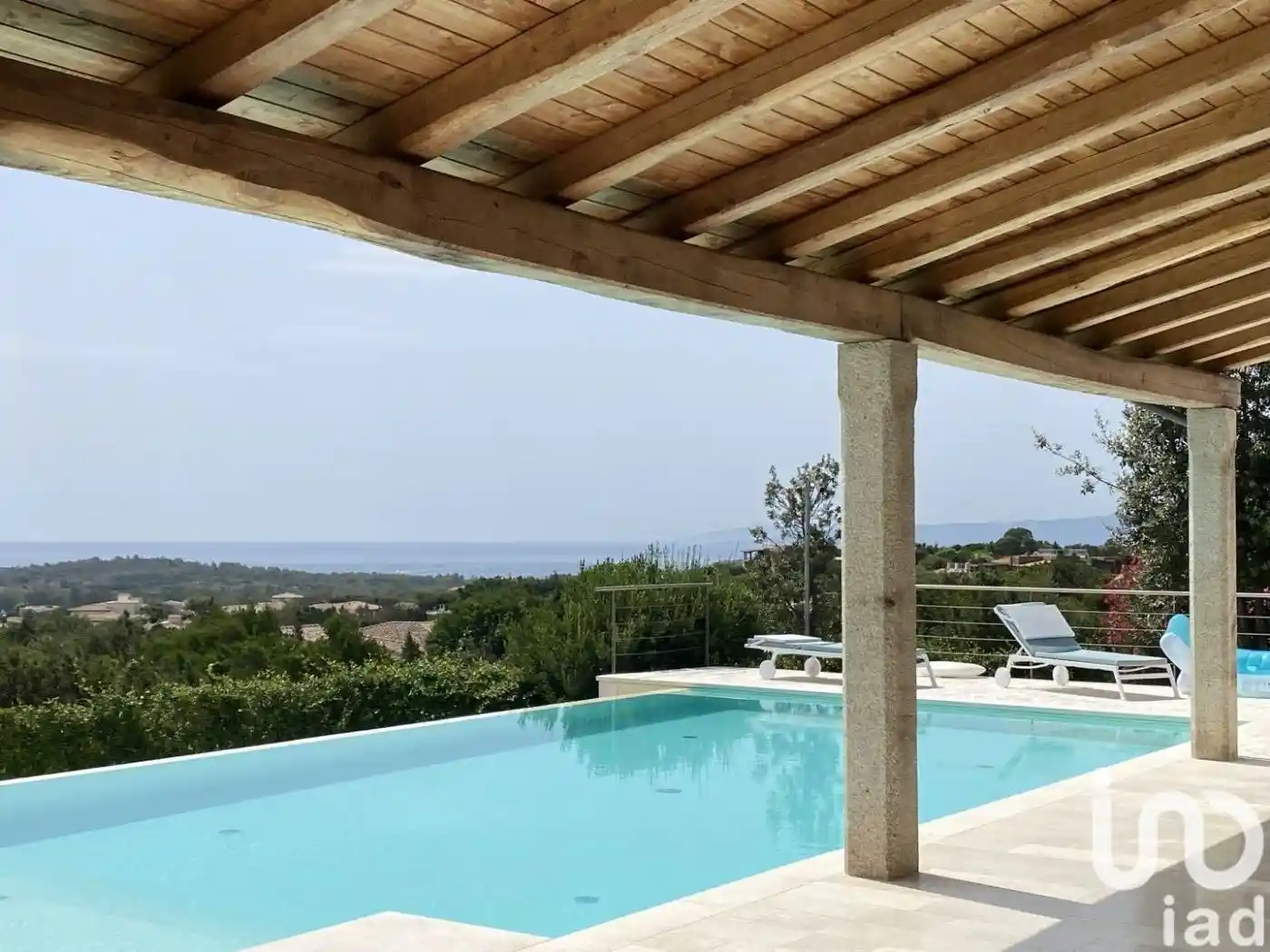 Villa in vendita a San Teodoro