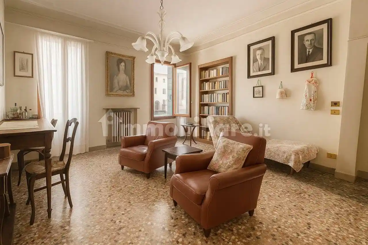 Appartamento in vendita a Venezia