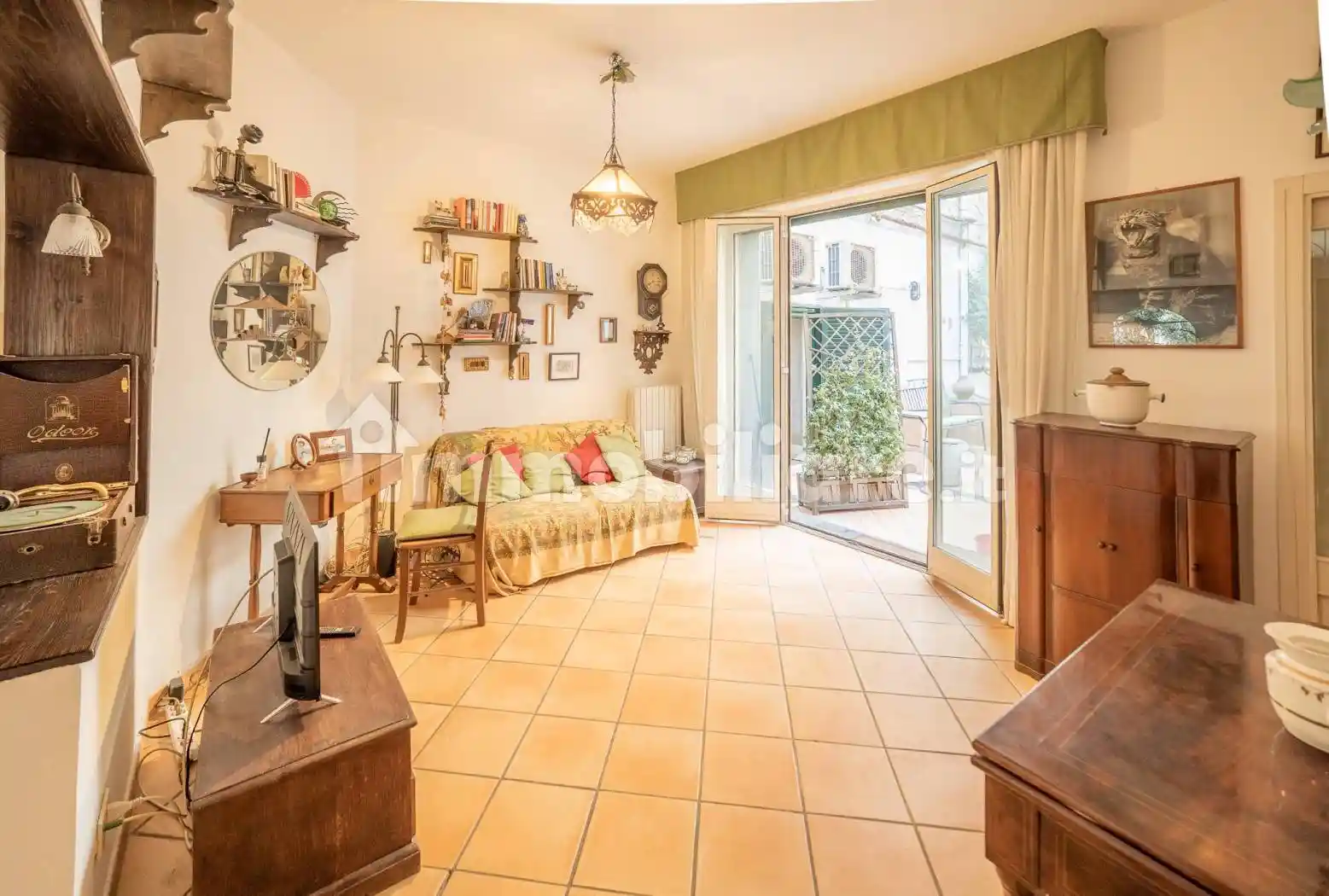 Quadrilocale via Egiziaca a Pizzofalcone 41, Santa Lucia, Napoli - foto 2