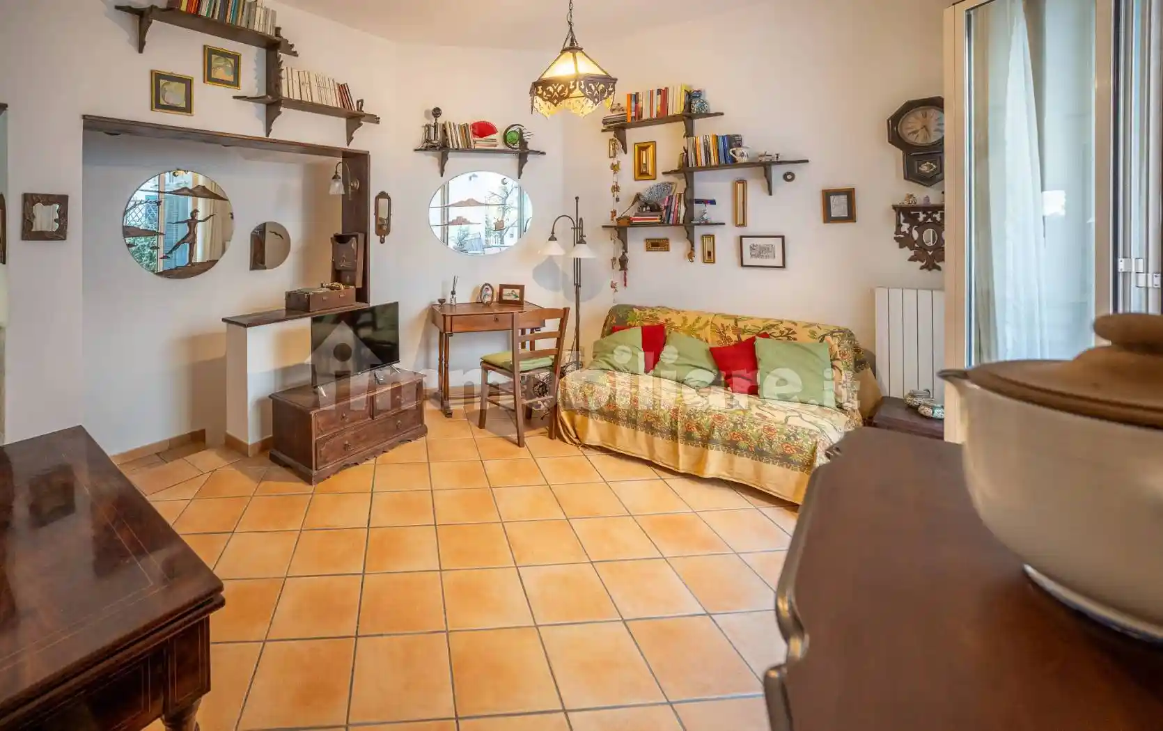 Quadrilocale via Egiziaca a Pizzofalcone 41, Santa Lucia, Napoli - foto 3