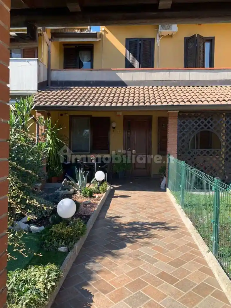 Villa in vendita a San Colombano al Lambro