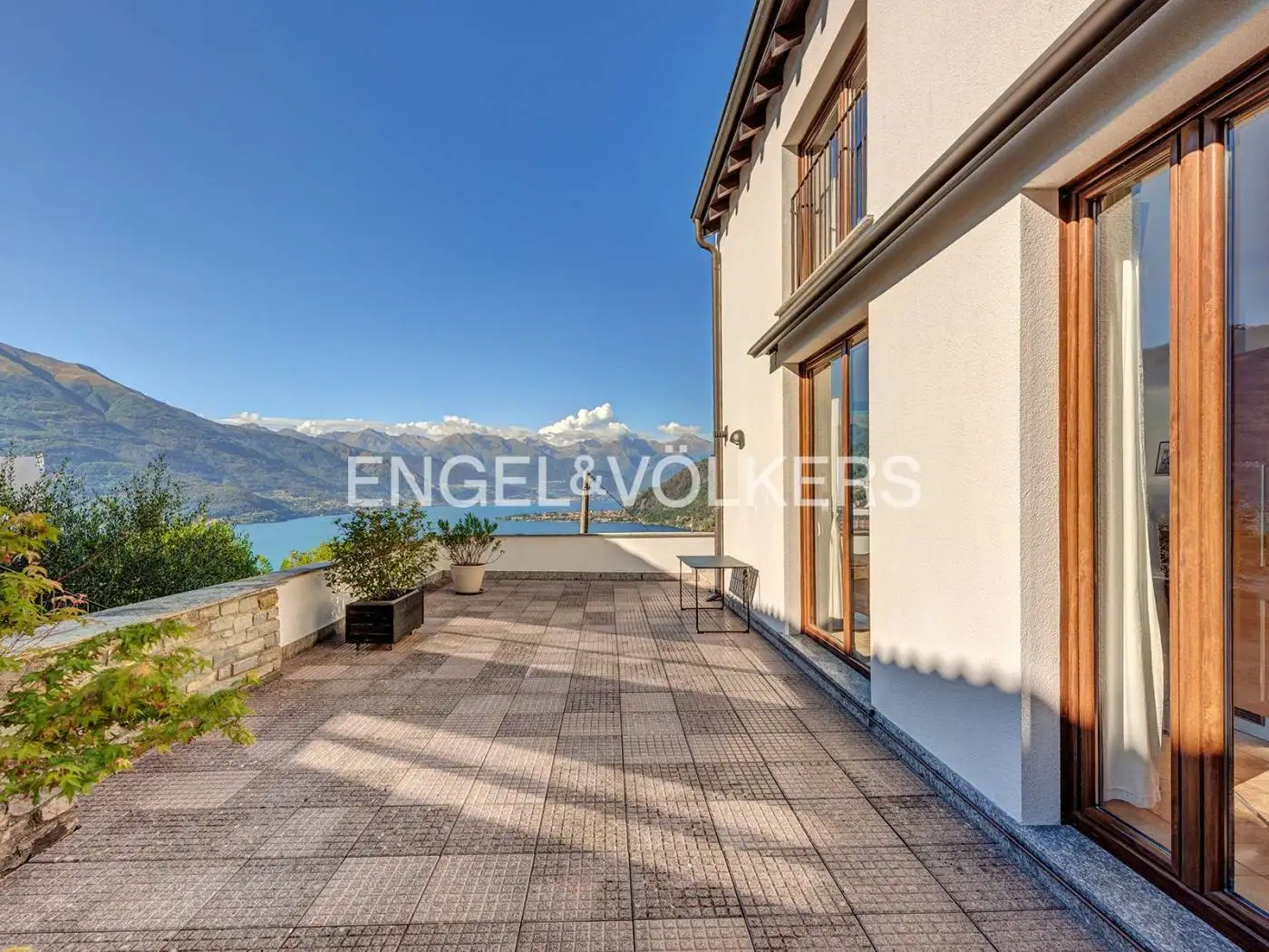 Appartamento in vendita a Bellano