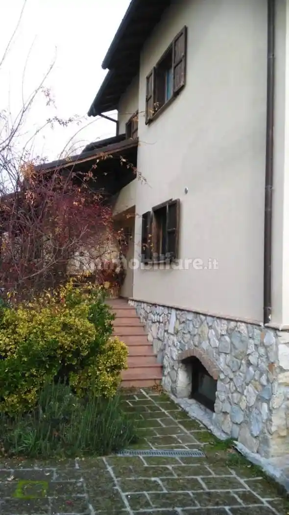 Villa bifamiliare via della Liberazione in Roio Piano 9, Roio, L'Aquila - foto 3