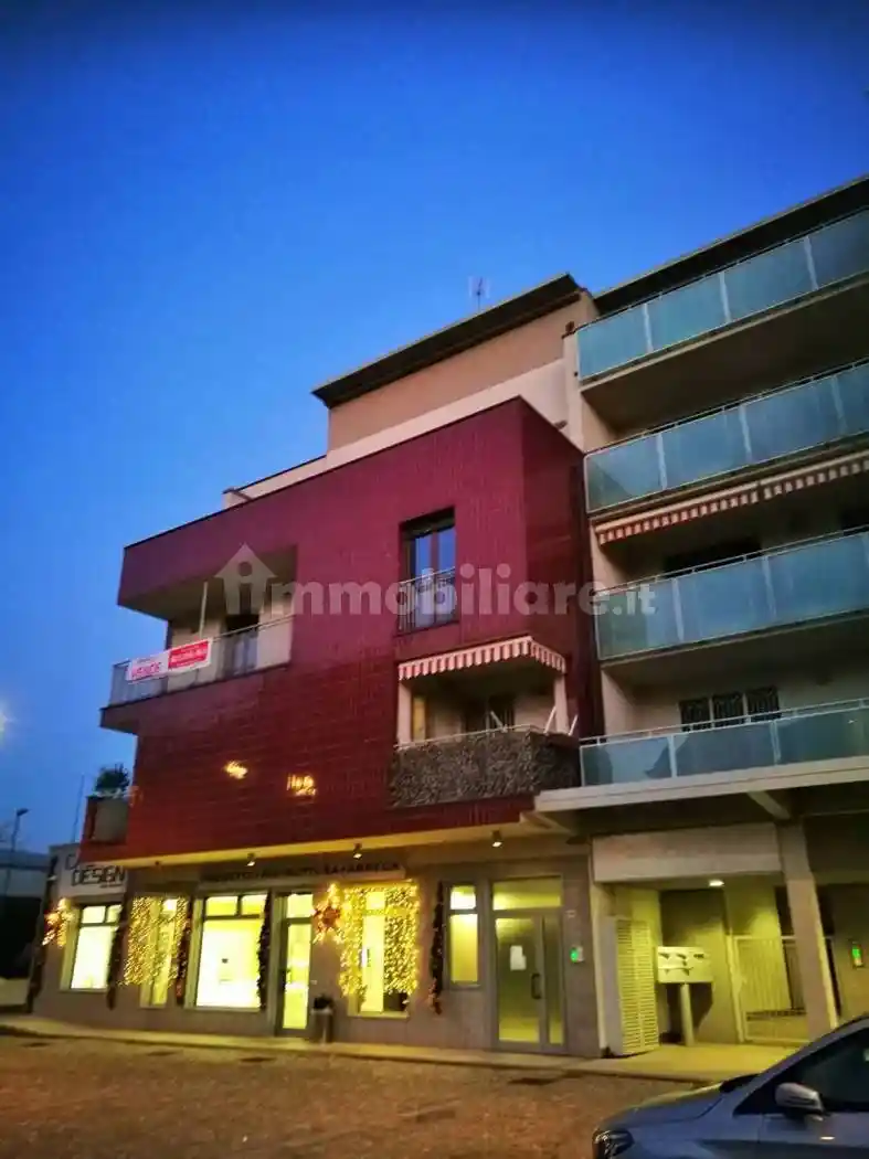 Quadrilocale via Umberto Giordano, San Maurizio al Lambro, Cologno Monzese - foto 2