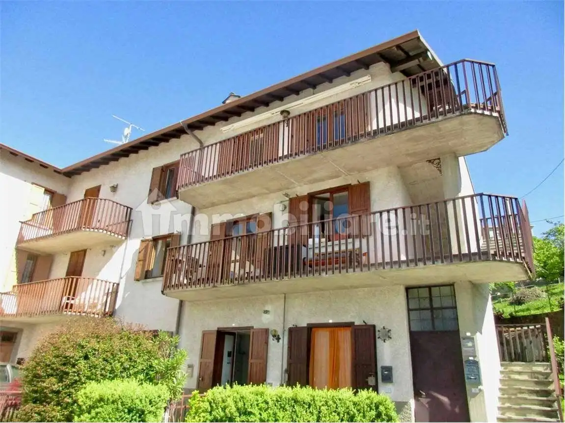 Appartamento in vendita a Berbenno