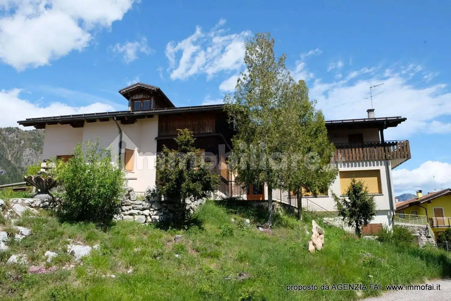 Villa in vendita a Fai della Paganella