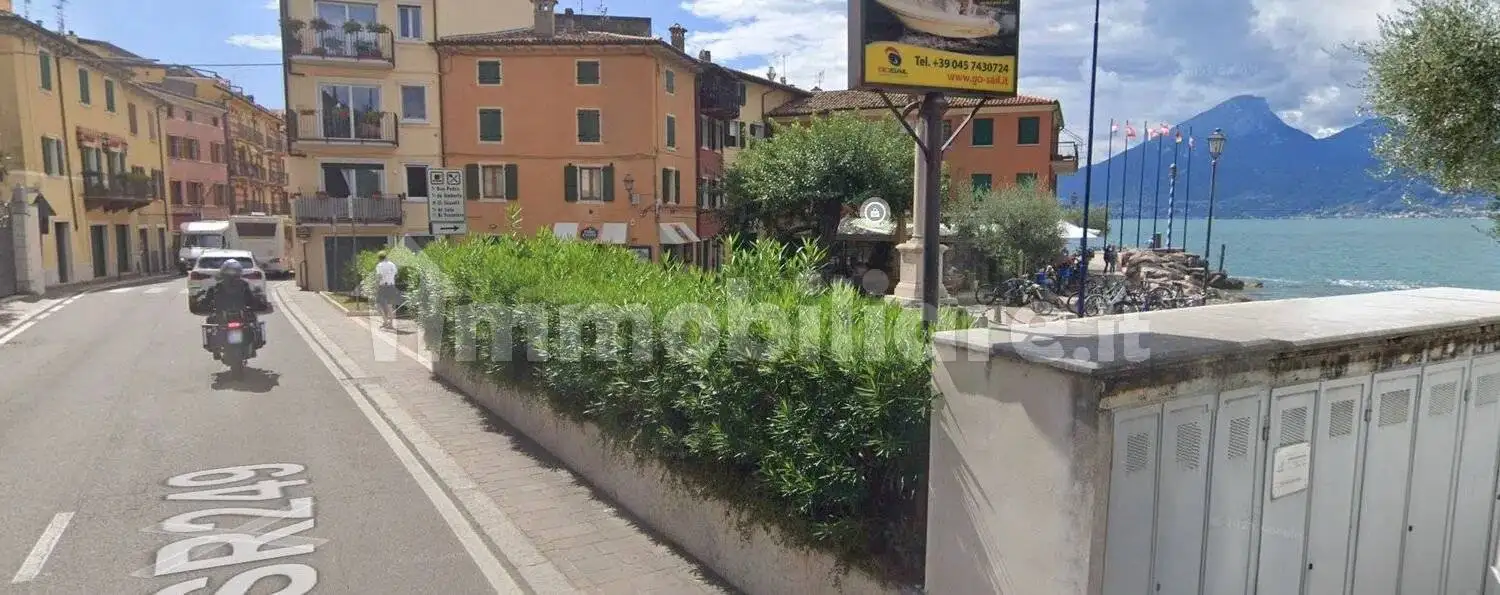 Appartamento in vendita a Brenzone sul Garda