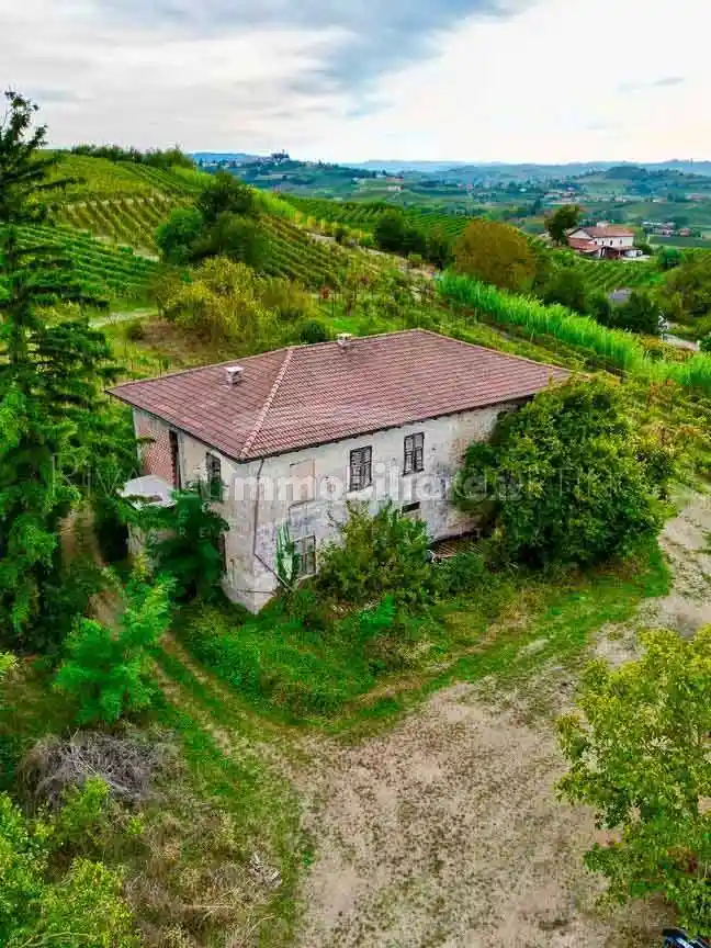 Rustico - Casale in vendita a Nizza Monferrato