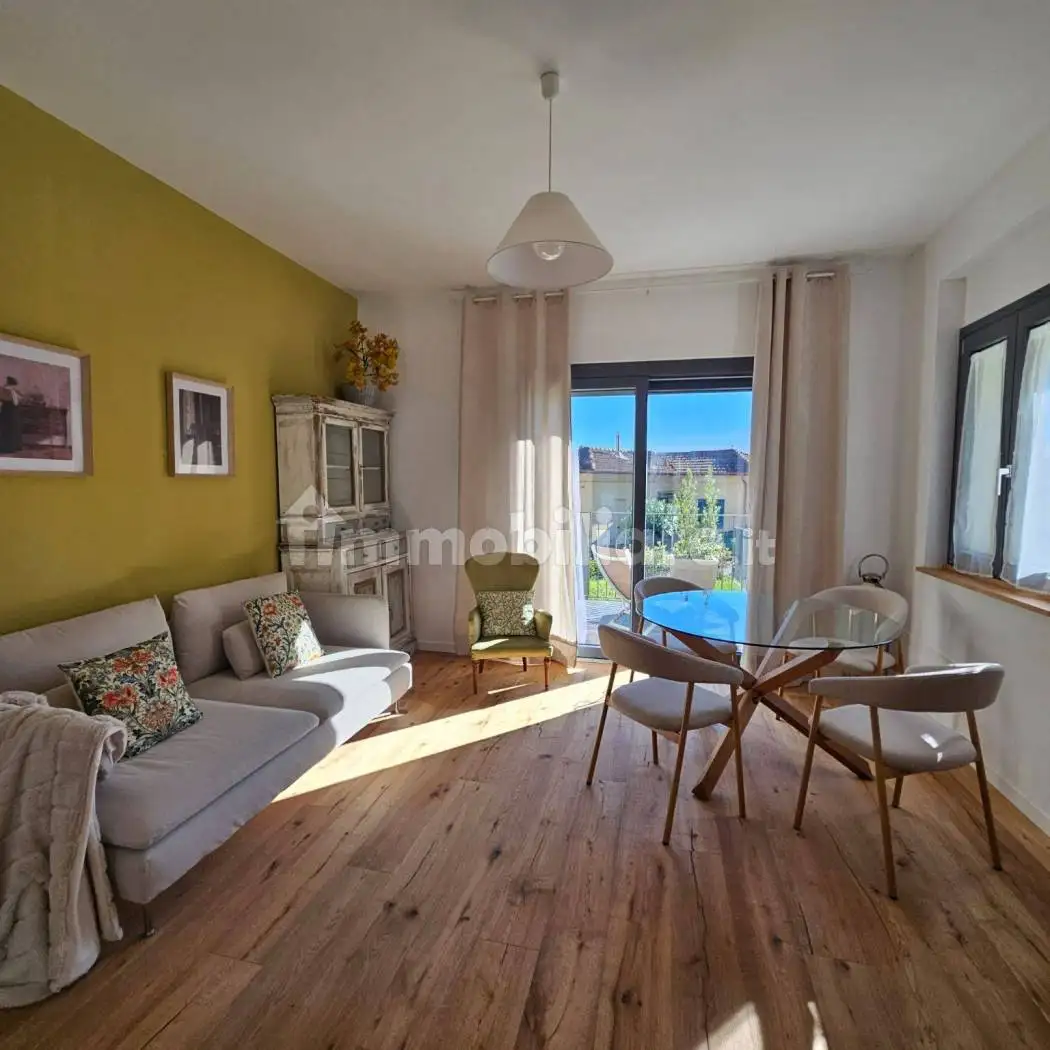 Appartamento in villa via Valsassina 22, Laorca, Lecco