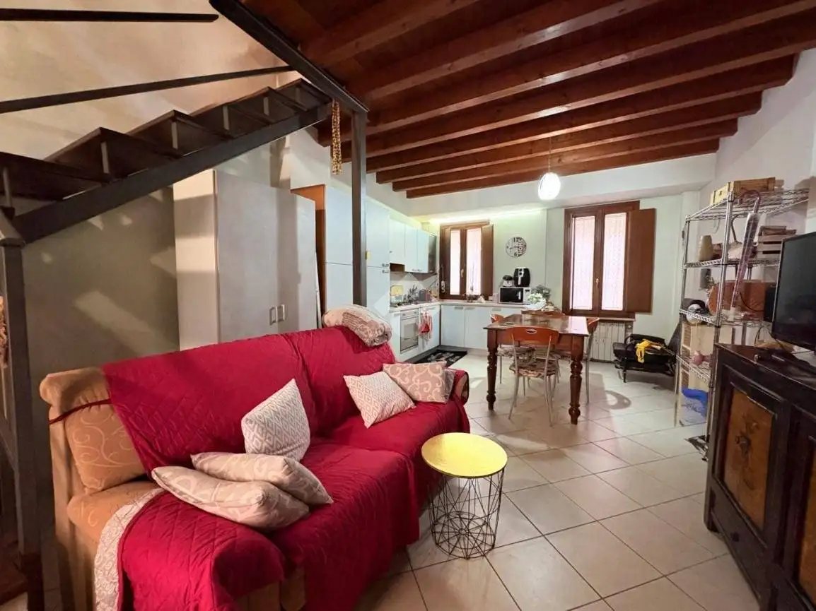 Casa indipendente in vendita a Pontevico