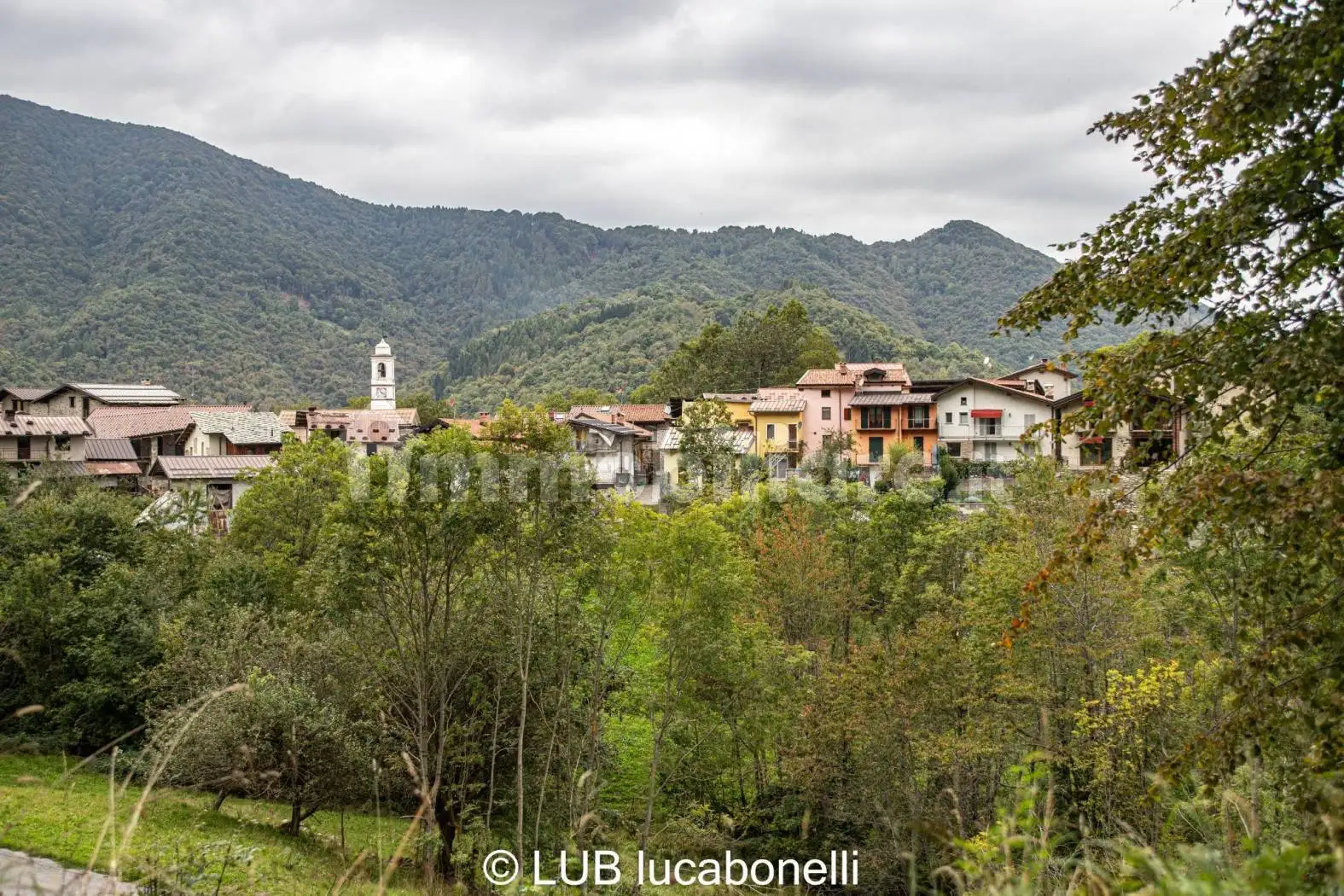 Rustico - Casale in vendita a Roccaforte Mondovì
