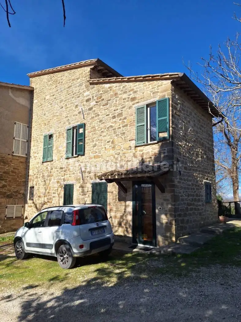 Casa indipendente in vendita a Assisi