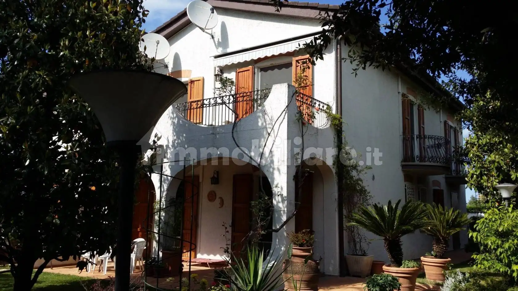 Villa in vendita a Pollenza