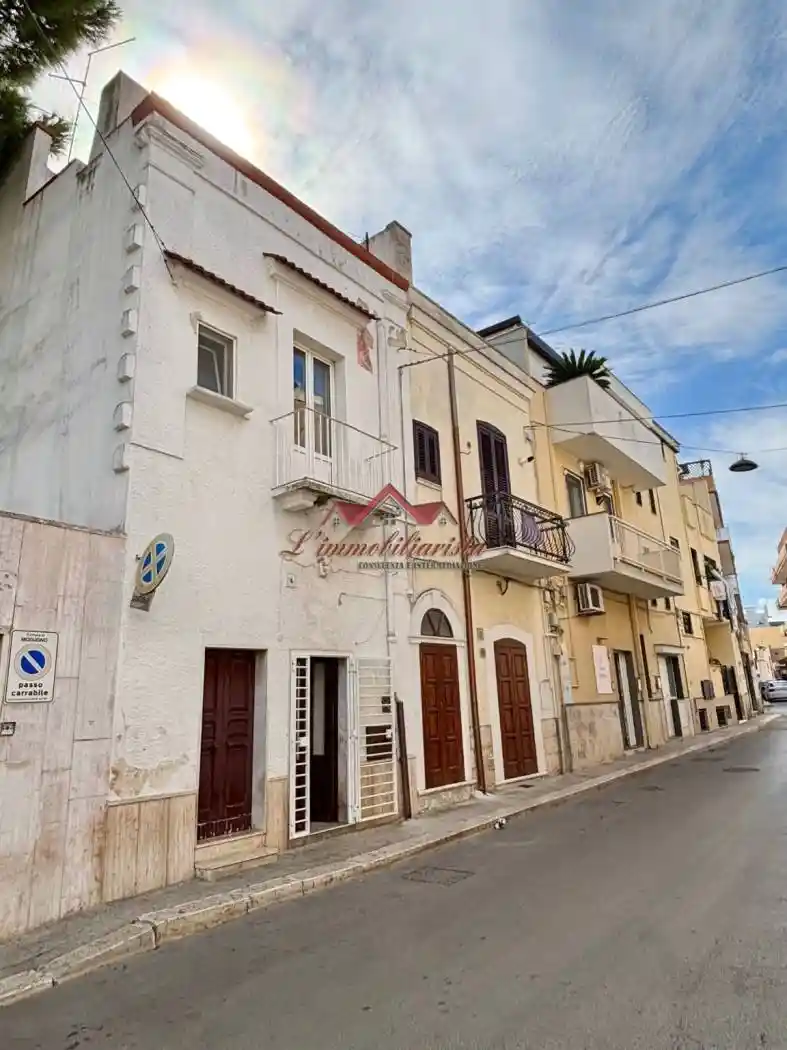 Casa indipendente in vendita a Modugno