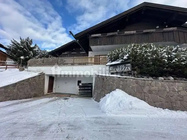 Appartamento in vendita a Nova Levante