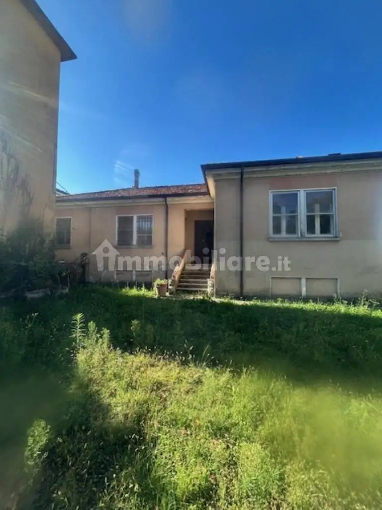 Villa in vendita a Piubega