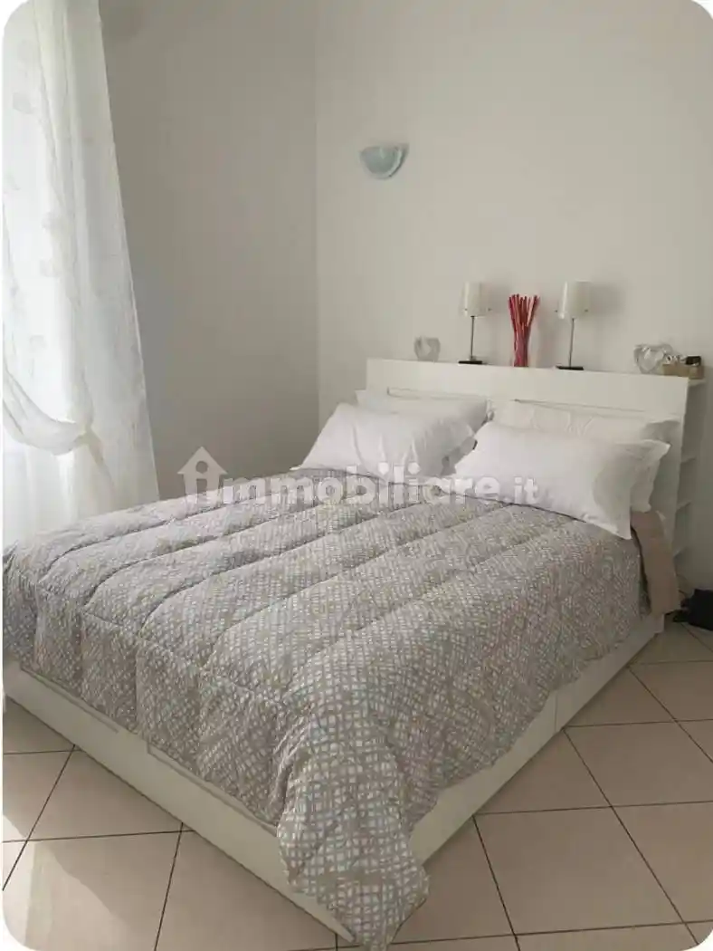 Bilocale piazza Domenico Chiodo 4, Centro Storico, La Spezia - foto 3