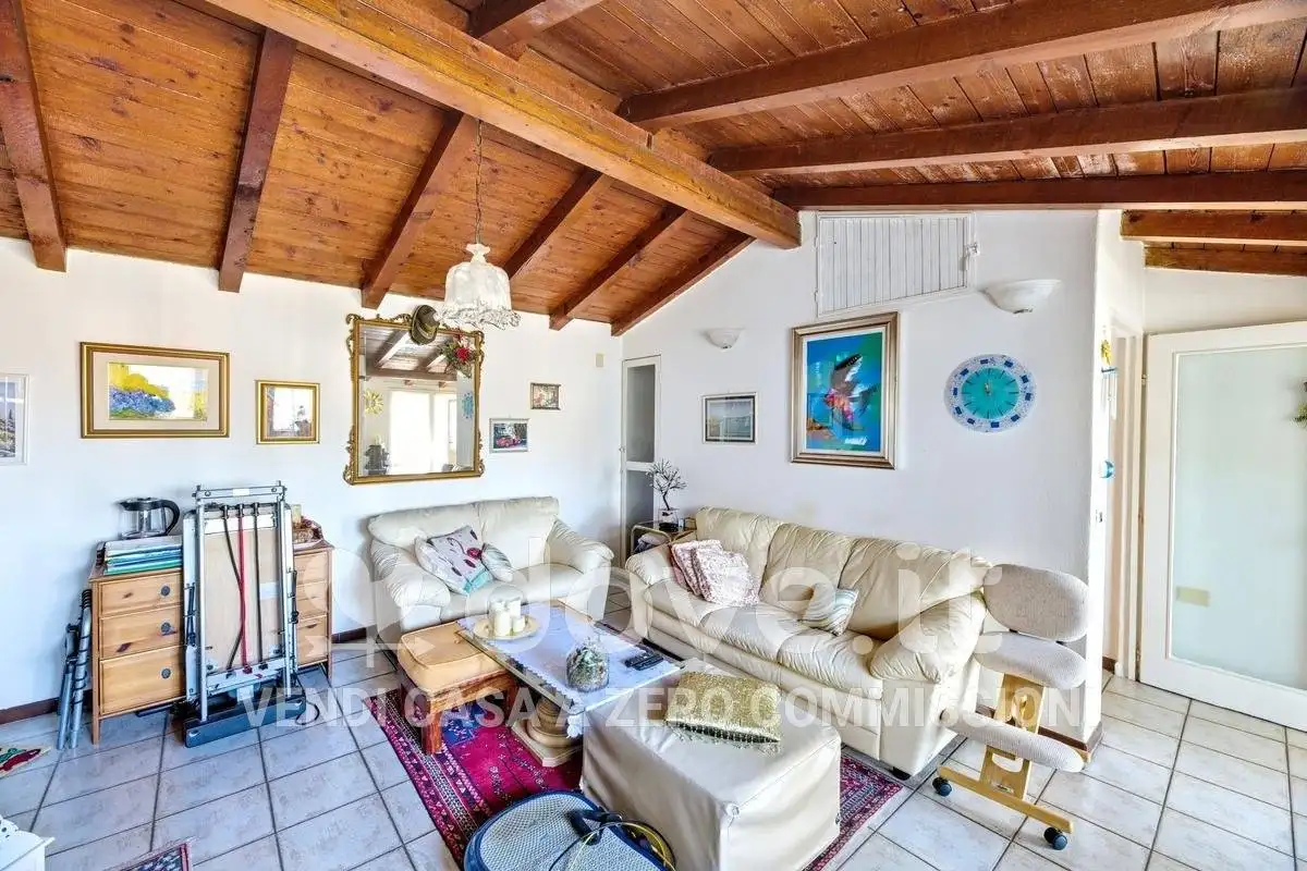 Appartamento in vendita a Varese