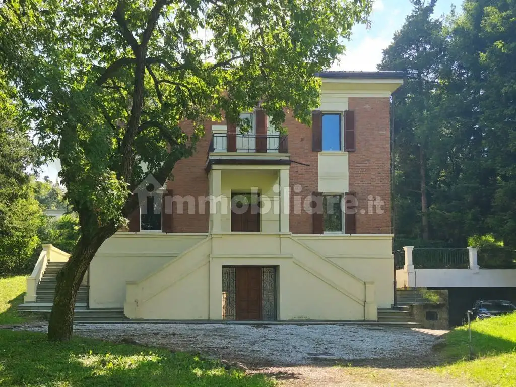 Villa in vendita a Sant'Agata Feltria