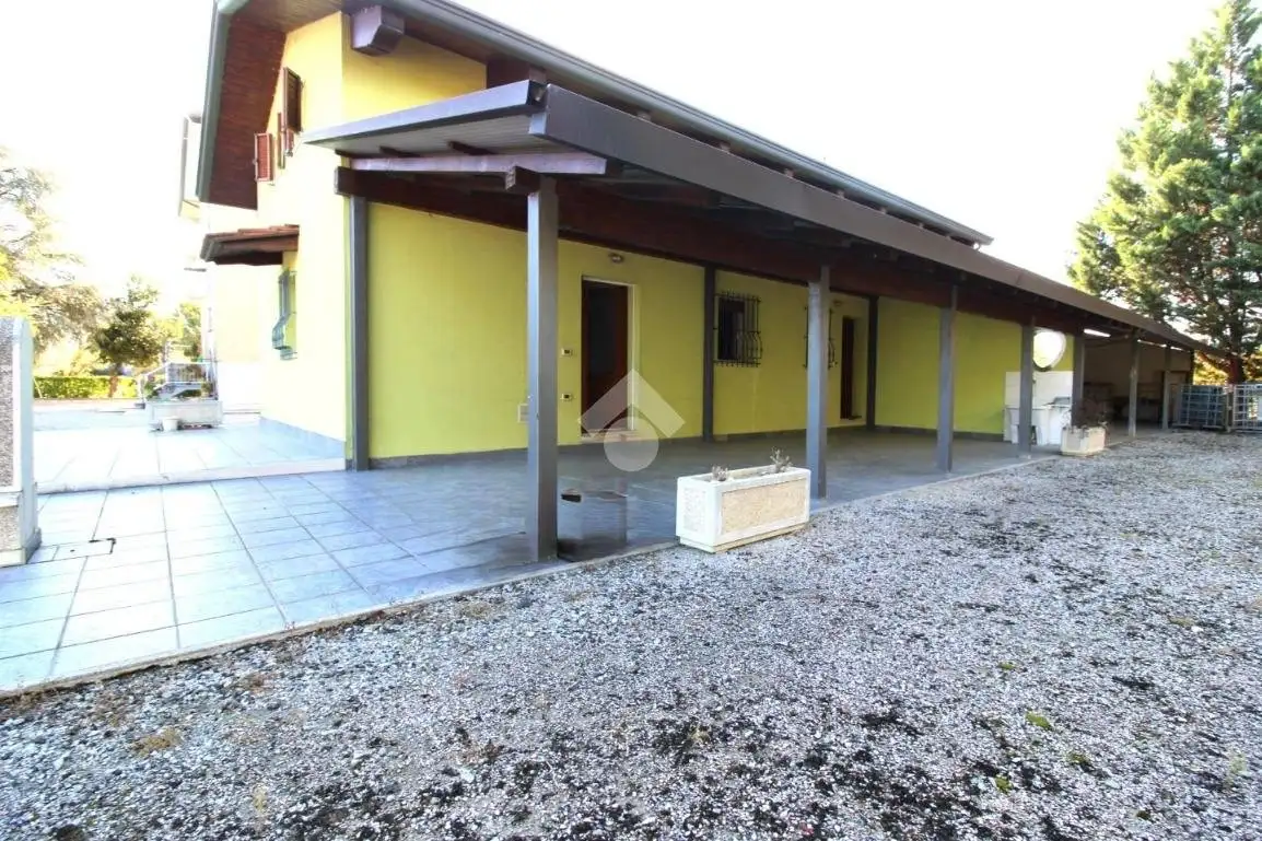 Rustico - Casale in vendita a Cesena