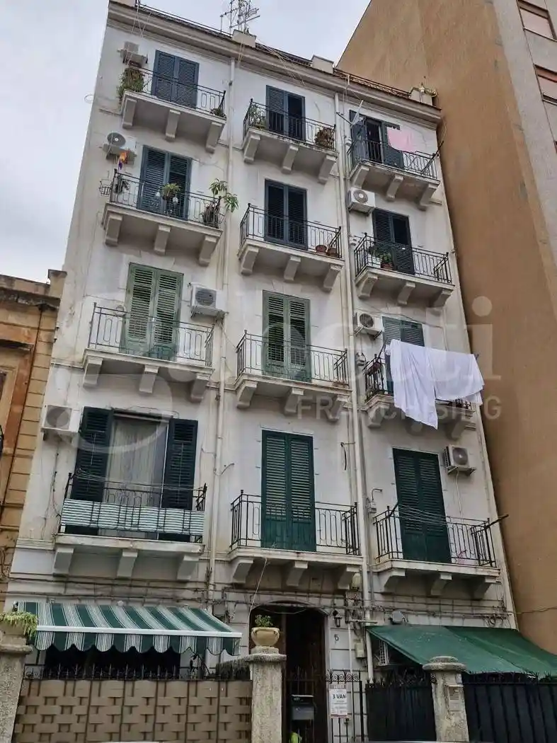 Appartamento in vendita a Palermo