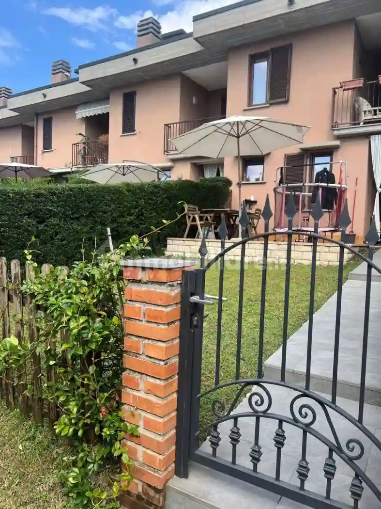 Villetta a schiera - foto 2