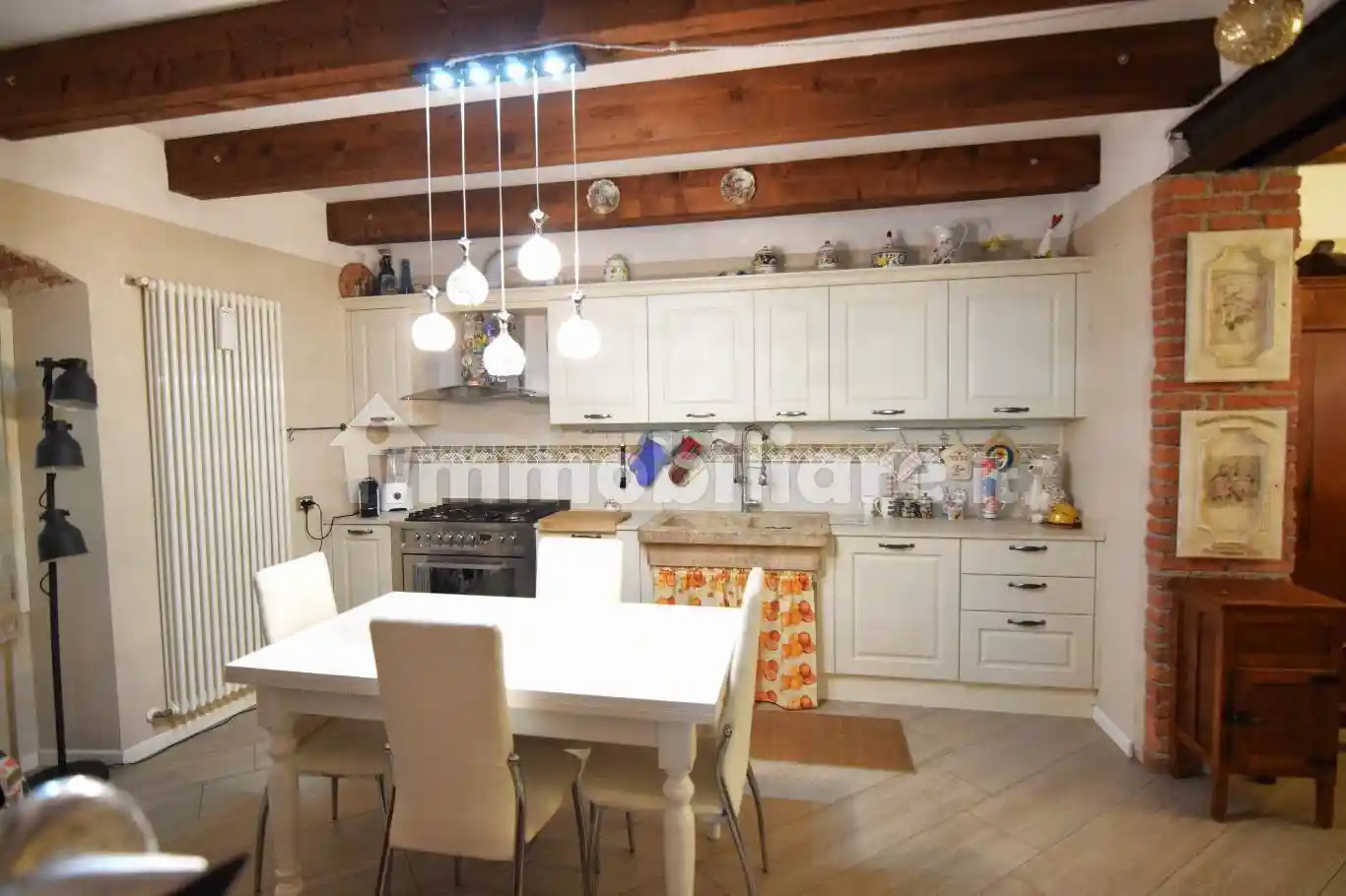 Palazzo - Edificio in vendita a Rezzato