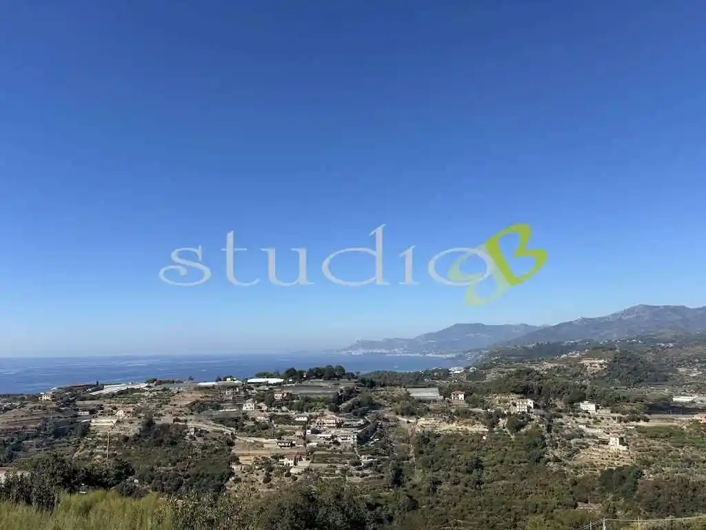 Villa in vendita a Bordighera