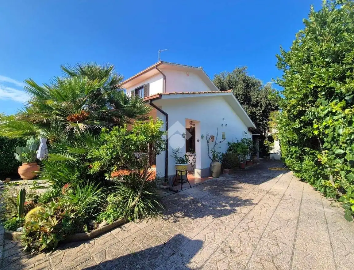 Villa in vendita a Tarquinia