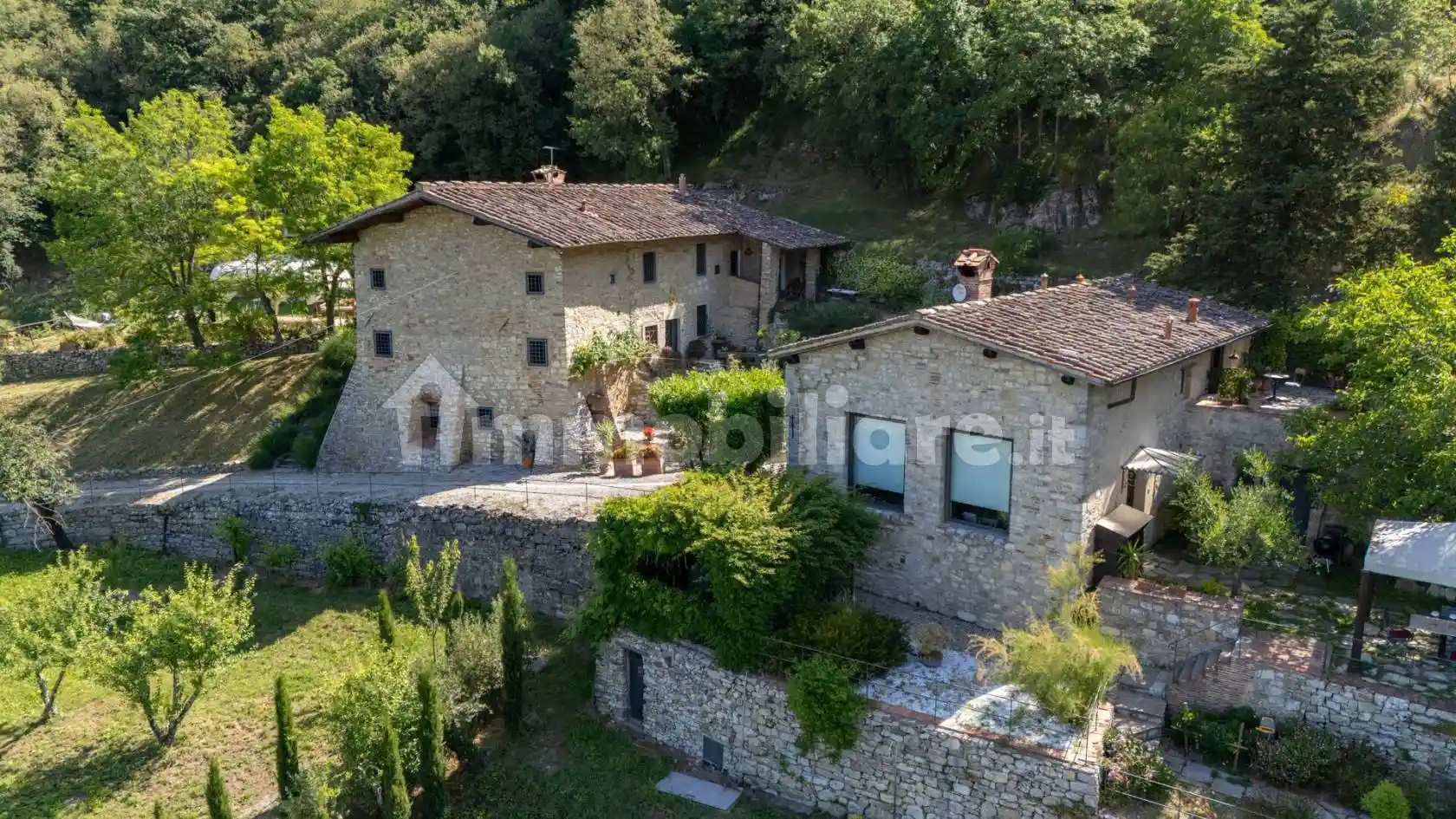 Rustico - Casale in vendita a Sesto Fiorentino